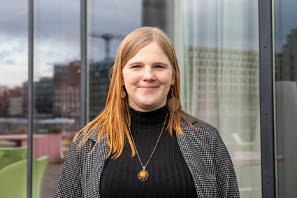 Ein Porträt von Marie Jünemann. Zuständig für die Projektleitung Transparenz und sie ist Bundesvorständin.