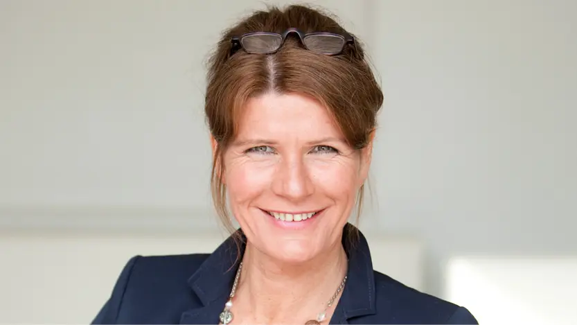 Ein Porträt von Claudine Nierth. Sie ist Bundesvorstandssprecherin.