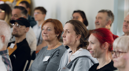 Bürgerdebatte Gerechte Steuern und Finanzen - Blick ins Plenum