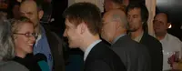 Ein Bild von der Büroeröffnungsfeier in NRW ist zu sehen.