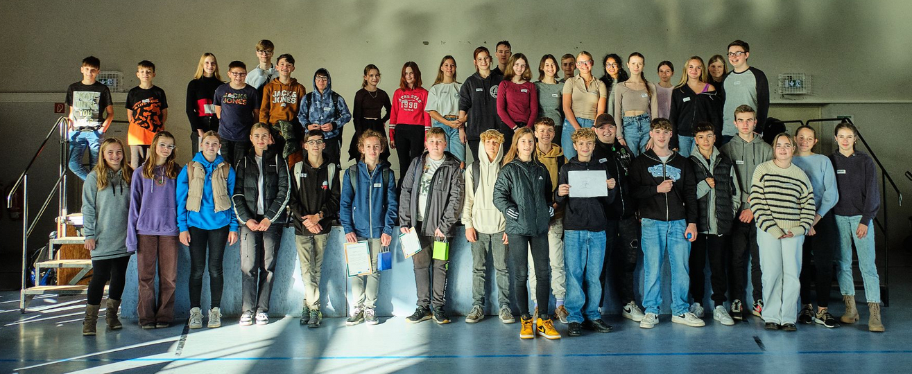 Bild zur Veranstaltung Auf die Plätze, fertig: Losverfahren für Jugendbeteiligung