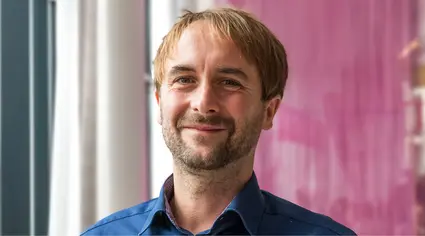 Ein Porträt von Christian Koenig. Er ist zuständig für die Koordination des Landesverbandes.