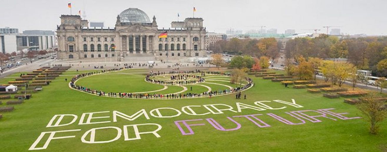 Bild zur Veranstaltung Demokratie unter Druck - Was unser Land zusammenhält
