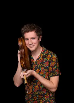 Bild:Lorenz Blaumer von Stegreif/Navina Neuschl Bild:Lorenz Blaumer von Stegreif/Navina Neuschl