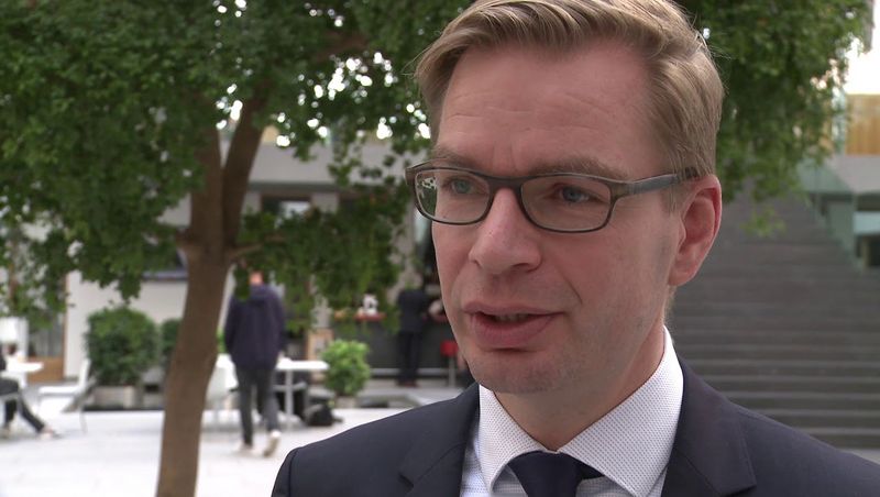 Ein Standbild vom Video ist zu sehen.