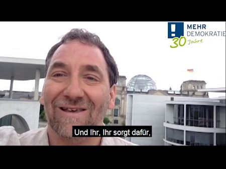 Ein Porträt von Stefan Diefenbach-Trommer. Er ist Geschäftsführender Vorstand der Allianz Rechtssicherheit für politische Willensbildung e.V..